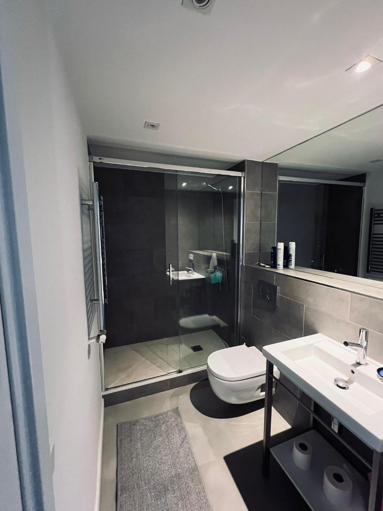 Habitacion Privada En Bello Apartamento Compartido Barcelona Exteriör bild